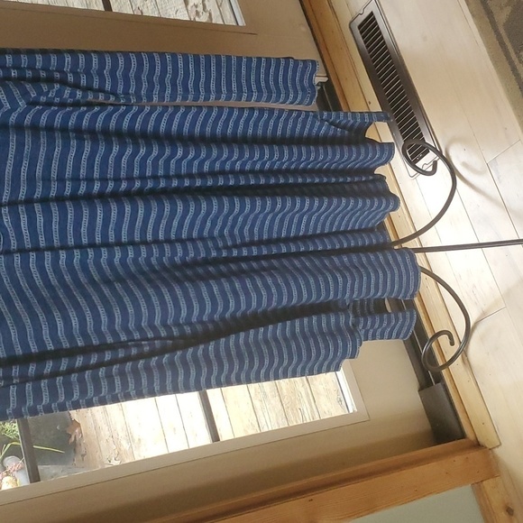 Max‎ Studio Long Sleeve Tie Neckline Sz L Dress - Picture 3 of 9